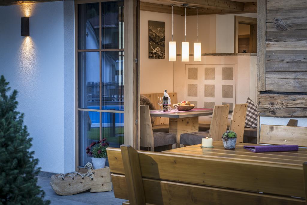 Wellnesshuettendorf Wiese Sankt Leonhard im Pitztal Ngoại thất bức ảnh